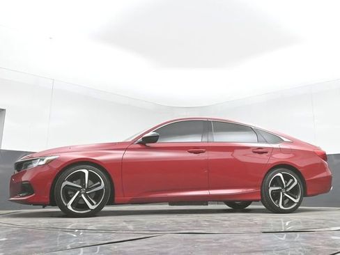 Used 2022 Honda Accord Sport image 40