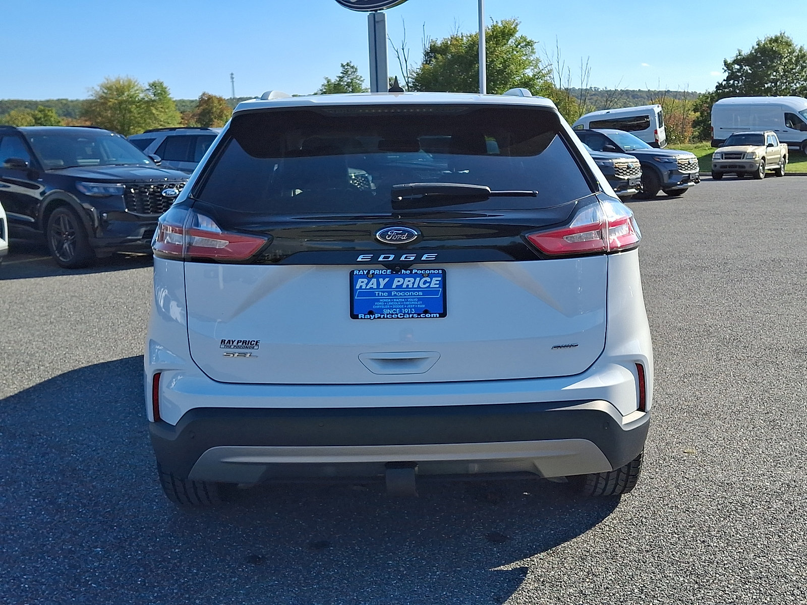 Used 2023 Ford Edge SEL w/ Convenience Package AWD/4WD image 6