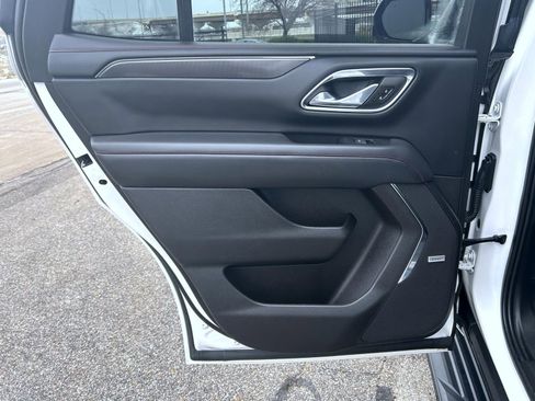 Used 2023 Chevrolet Tahoe RST w/ Luxury Package image 17