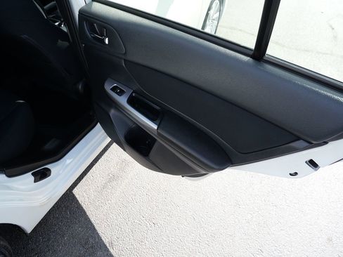 Used 2015 Subaru Impreza 2.0i Premium image 26