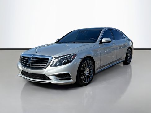 Used 2017 Mercedes-Benz S 550 Sedan image 7