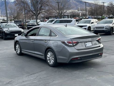Used 2017 Hyundai Sonata SE image 6