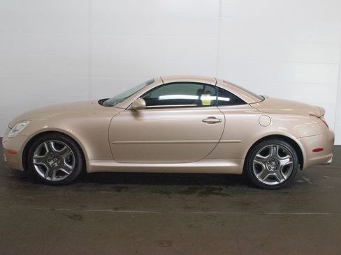 Used 2008 Lexus SC 430 Convertible RWD image 11