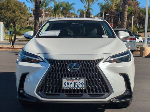 Certified 2025 Lexus NX 250 FWD w/ Premium Package image 2