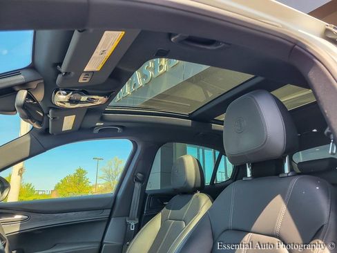 Used 2024 Alfa Romeo Stelvio Sprint image 9