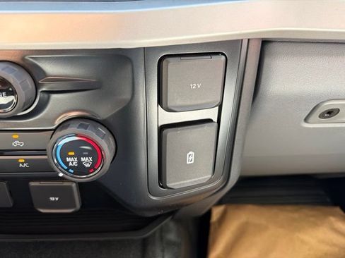 New 2026 Ford F350 XL w/ XL Chrome Package AWD/4WD image 15