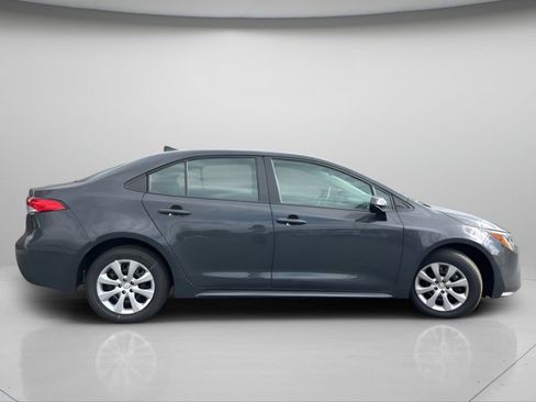 Used 2026 Toyota Corolla LE FWD image 4