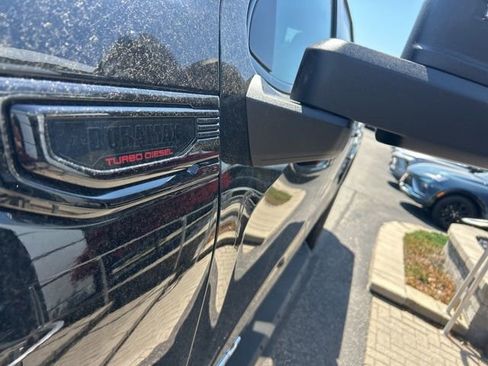 New 2026 GMC Sierra 1500 AT4 w/ AT4 Premium Package AWD/4WD image 9