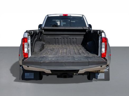 Used 2019 Ford F350 Lariat w/ Lariat Value Package image 61