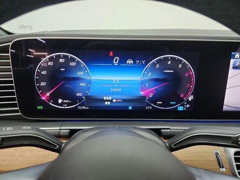 Certified 2024 Mercedes-Benz GLS 450 4MATIC image 10