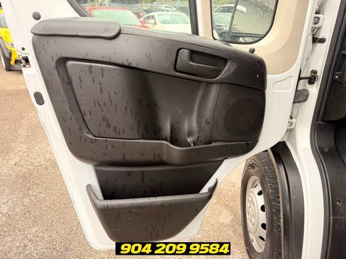 Used 2021 RAM ProMaster 2500 w/ Convenience Group FWD image 23