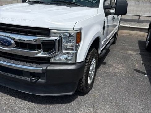 Used 2020 Ford F250 XL AWD/4WD image 2