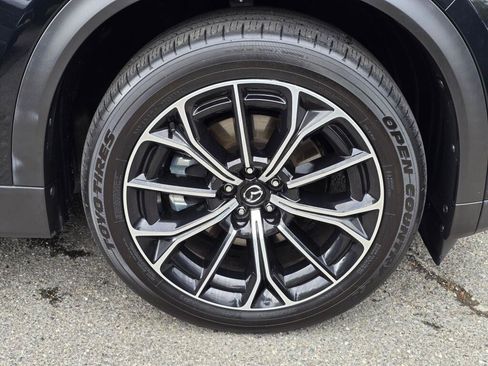 Certified 2025 MAZDA CX-70 Plug-In Hybrid w/ Premium Pkg AWD/4WD image 9