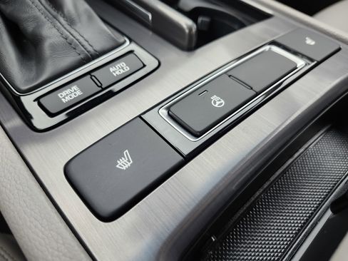 Used 2019 Genesis G80 3.8 image 11