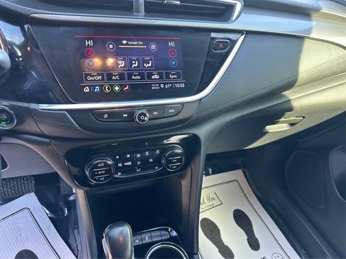 Used 2022 Buick Encore GX Essence image 24