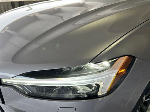 New 2026 Volvo XC60 B5 Plus w/ Protection Package Premier image 7