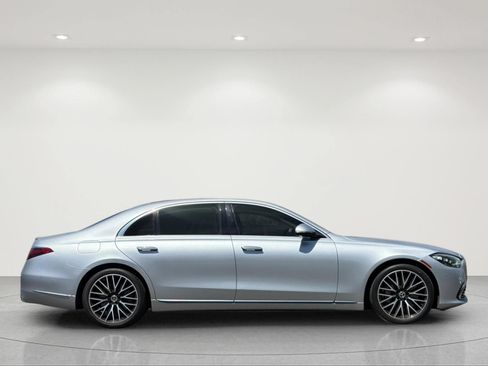 Used 2022 Mercedes-Benz S 580 4MATIC Sedan image 6