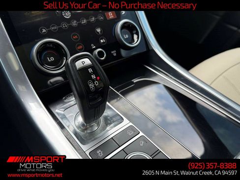 Used 2019 Land Rover Range Rover Sport Supercharged AWD/4WD image 24