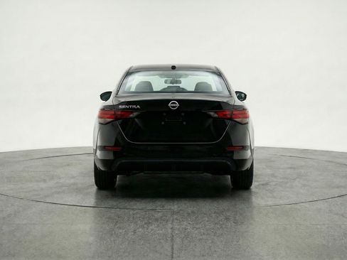 Used 2025 Nissan Sentra SV FWD image 7