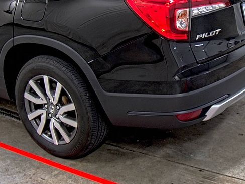 Used 2022 Honda Pilot EX-L image 9