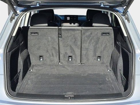 Used 2023 Audi Q5 2.0T Premium w/ Convenience Package image 14