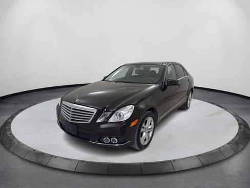 Used 2010 Mercedes-Benz E 350 Sedan image 1