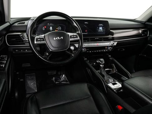 Used 2023 Kia Telluride S w/ S Sunroof Package image 6