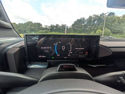New 2026 GMC Hummer EV SUV AWD/4WD image 18
