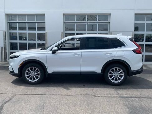 Used 2024 Honda CR-V EX-L image 3