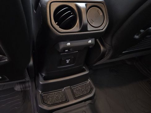 New 2026 Jeep Wrangler Unlimited Rubicon AWD/4WD image 12