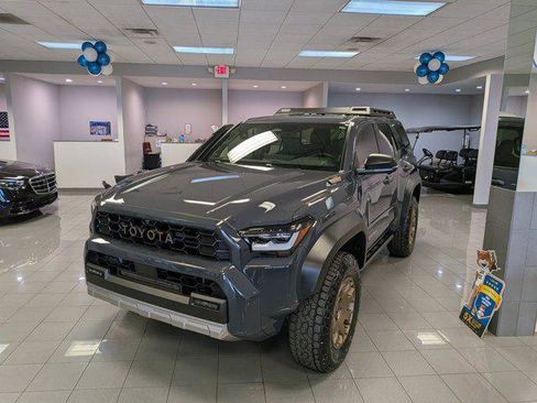 Certified 2025 Toyota 4Runner Trailhunter image 3
