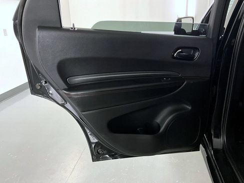 Used 2025 Dodge Durango GT AWD/4WD image 22