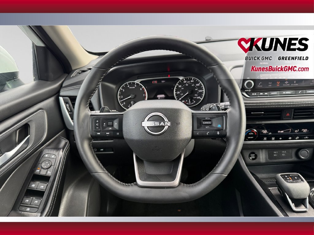 Used 2026 Nissan Rogue SV AWD/4WD image 15