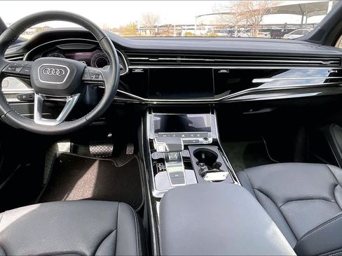 Used 2025 Audi Q7 Premium Plus image 15