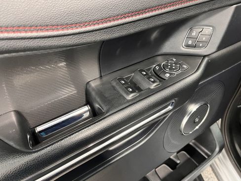 Used 2020 Ford Expedition Limited w/ Equipment Group 303A AWD/4WD image 18