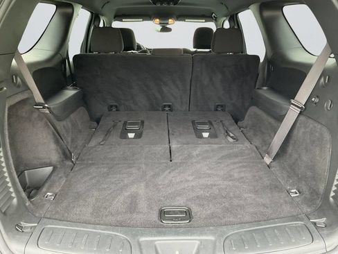 Used 2025 Dodge Durango GT AWD/4WD image 15