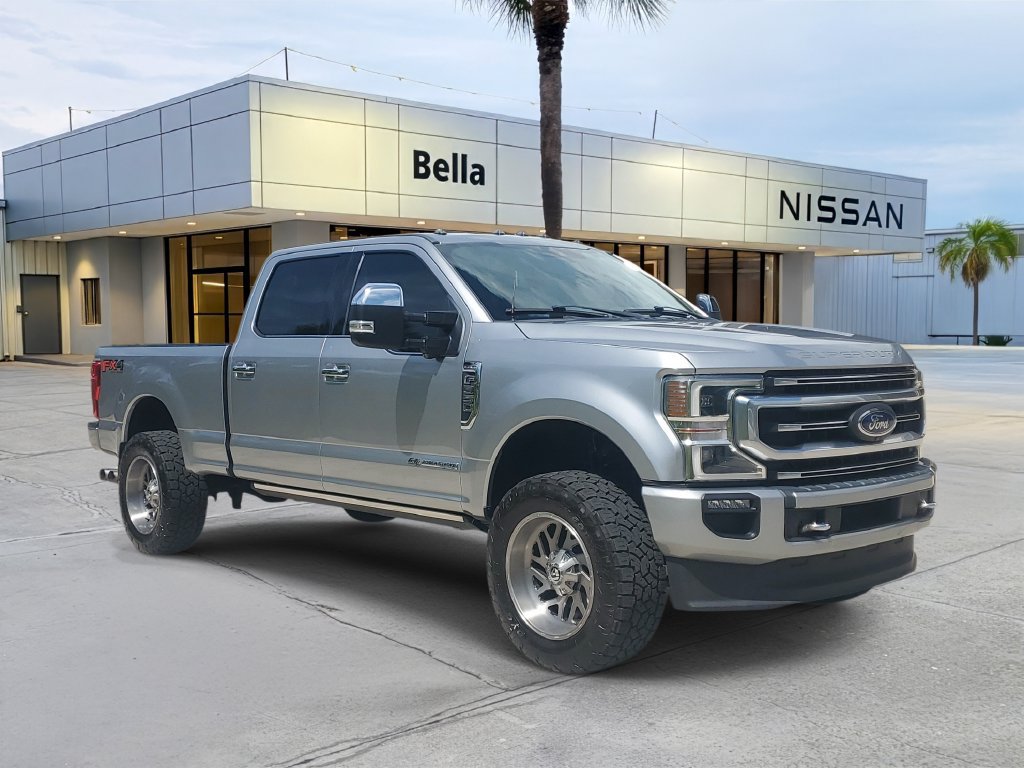 Used 2022 Ford F350 Platinum AWD/4WD image 7