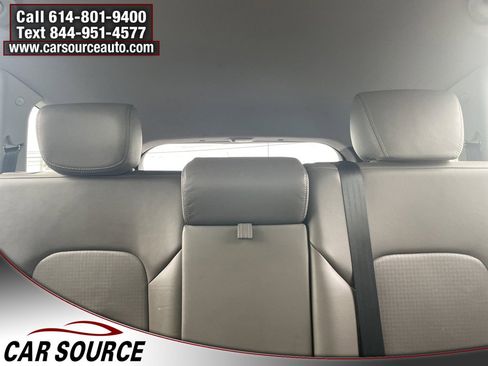 Used 2013 Hyundai Santa Fe GLS image 26