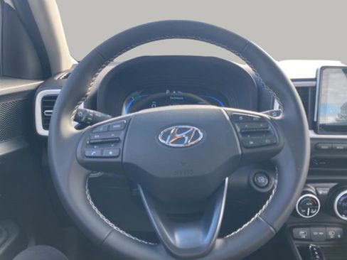 New 2026 Hyundai Venue SEL image 15