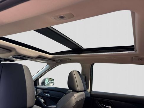New 2026 Nissan Rogue Dark Armor AWD/4WD image 6