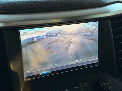 Used 2018 GMC Acadia SLE w/ Driver Alert Package I image 39