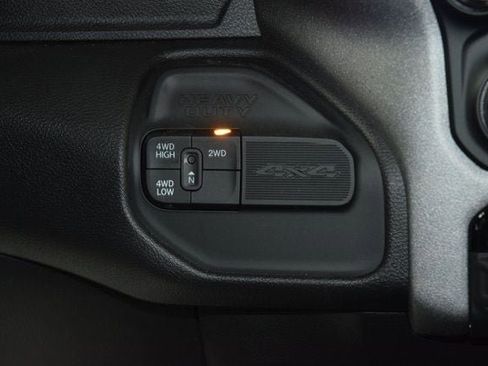 Used 2024 RAM 5500 Tradesman w/ Chrome Appearance Group image 24