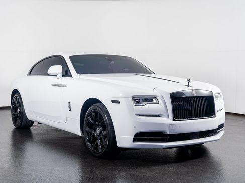 Used 2019 Rolls-Royce Wraith image 4