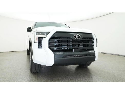 New 2026 Toyota Tundra SR5 AWD/4WD image 30