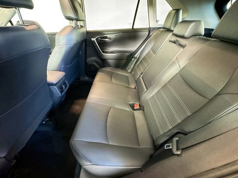Used 2024 Toyota RAV4 Limited image 23