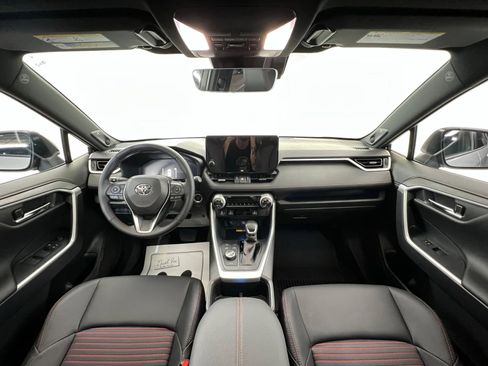 Certified 2025 Toyota RAV4 XSE image 9