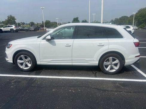 Used 2021 Audi Q7 3.0T Premium w/ Convenience Package AWD/4WD image 9