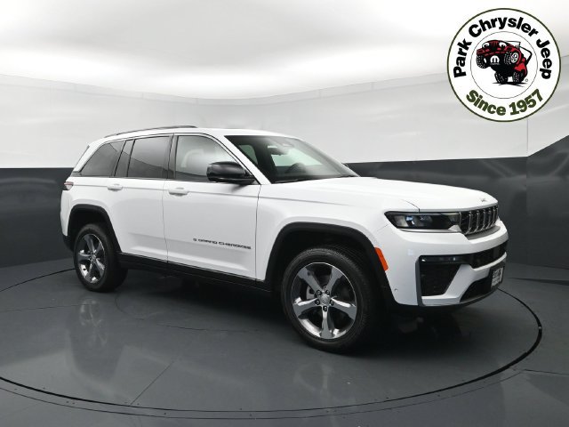 New 2026 Jeep Grand Cherokee Limited w/ Luxury Tech Group II AWD/4WD image 1