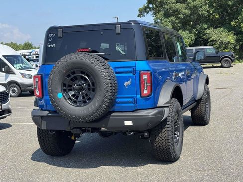 New 2026 Ford Bronco Badlands w/ Sasquatch Package AWD/4WD image 4