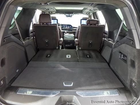 Certified 2021 Cadillac Escalade Premium Luxury Platinum AWD/4WD image 27